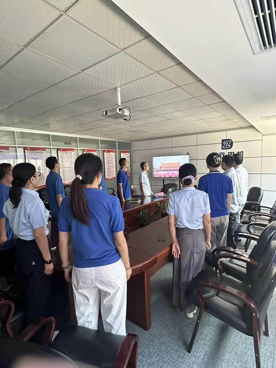 1756973841973968.jpg 444.jpg